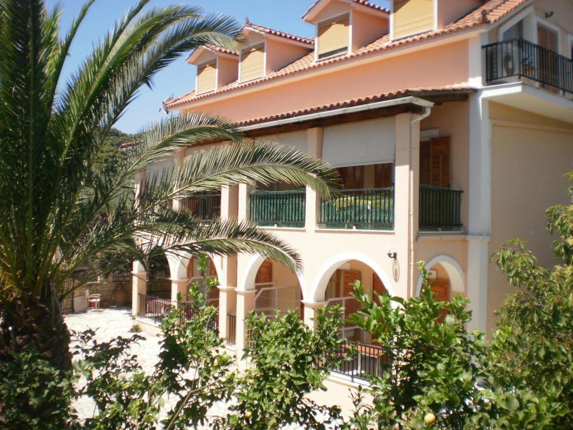Loukas Inn Family Resort Keri Værelse billede